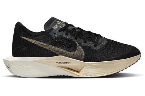 nike schwarz mit goldenen punkten|ZoomX Vaporfly 3 Black/Metallic Gold Grain Sneakers .